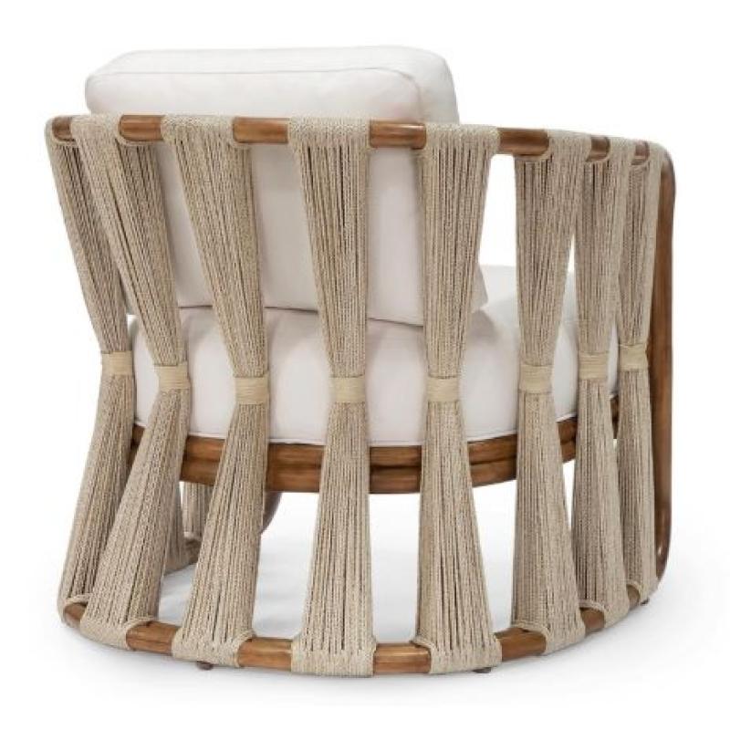 🪑 Wooden Chair – Off White Upholstery